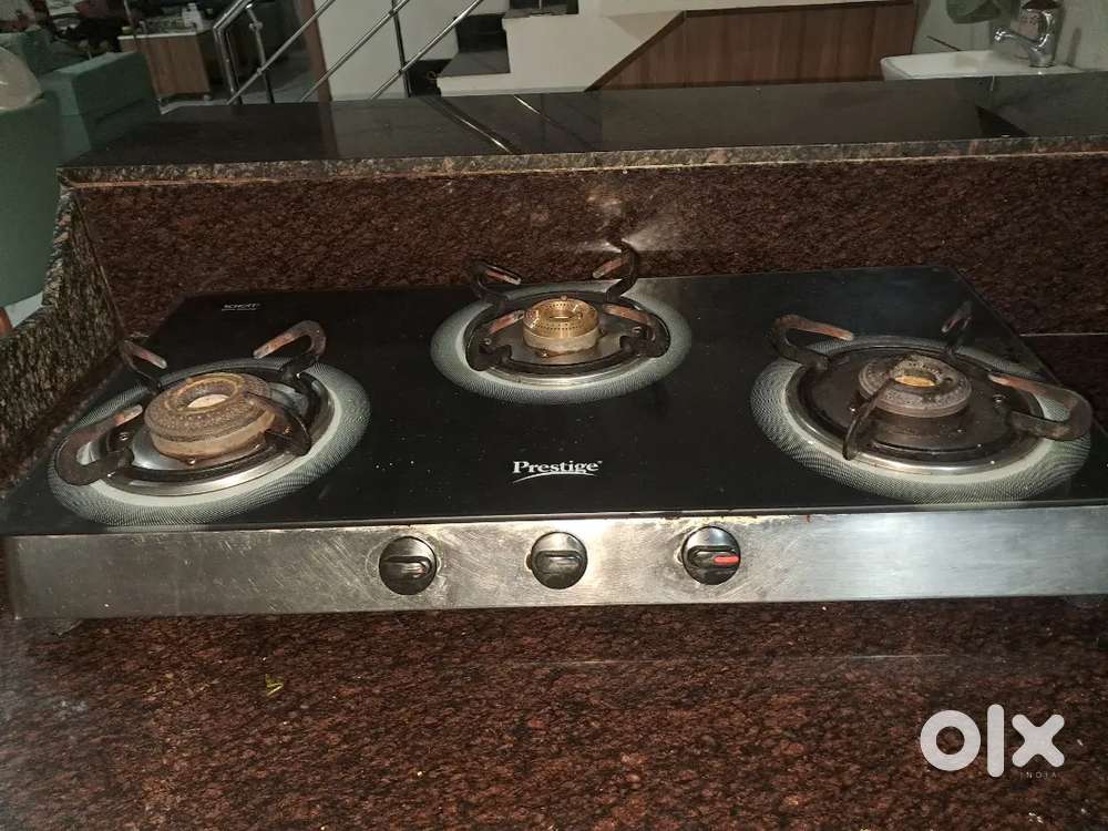 Prestige 3 burner glass top  ges stove