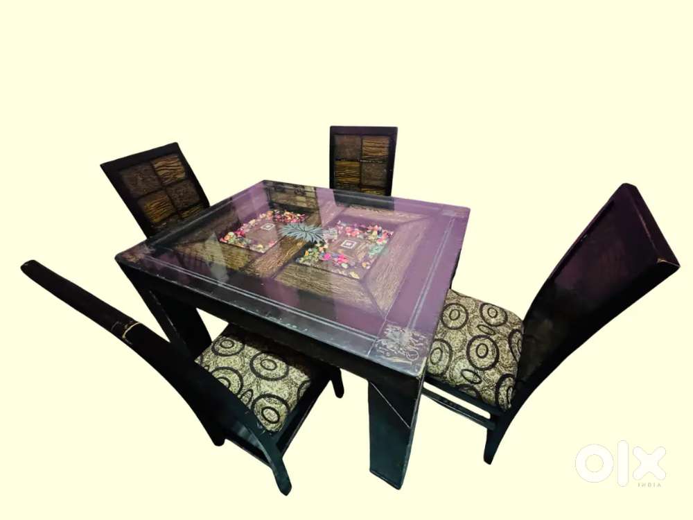 Dinning table