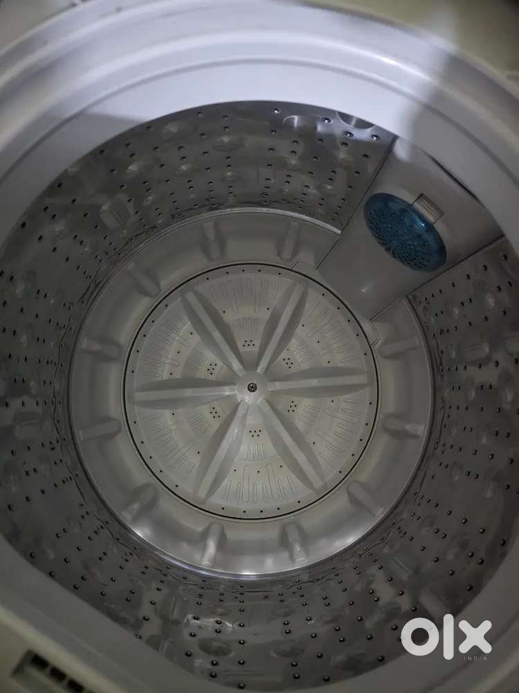 LG washing machine top load 7kg