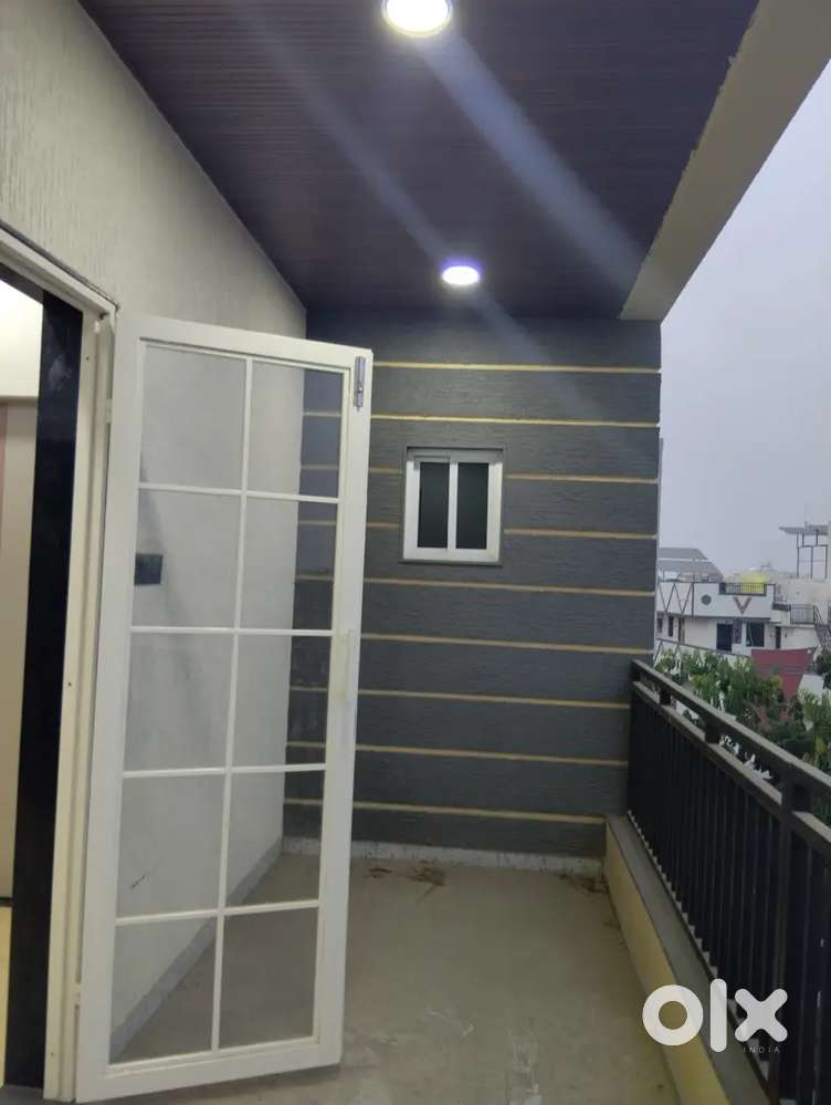 2 BHK flat for furnish kharabi