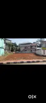 11.6 cent land in kuttanellur, padavaradu main road