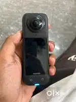 Insta 360 x4 with stick urgent sale brand new
