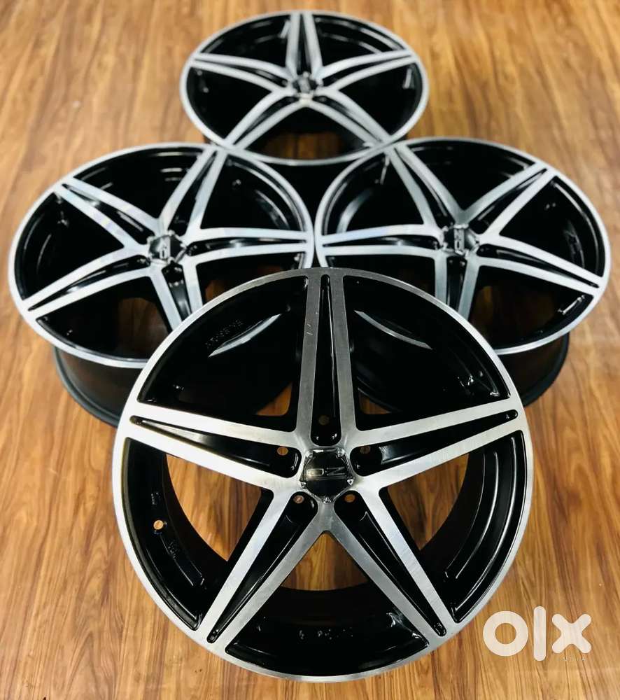 Oz 18inch 5*112pcd 8J Diamond Cut Alloy Wheels Set of 4 lite used