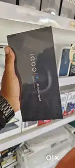 IQOO 13 12/256GB SEALED LEGEND BMW EDITION AVAILABLE IN LOW PRICE