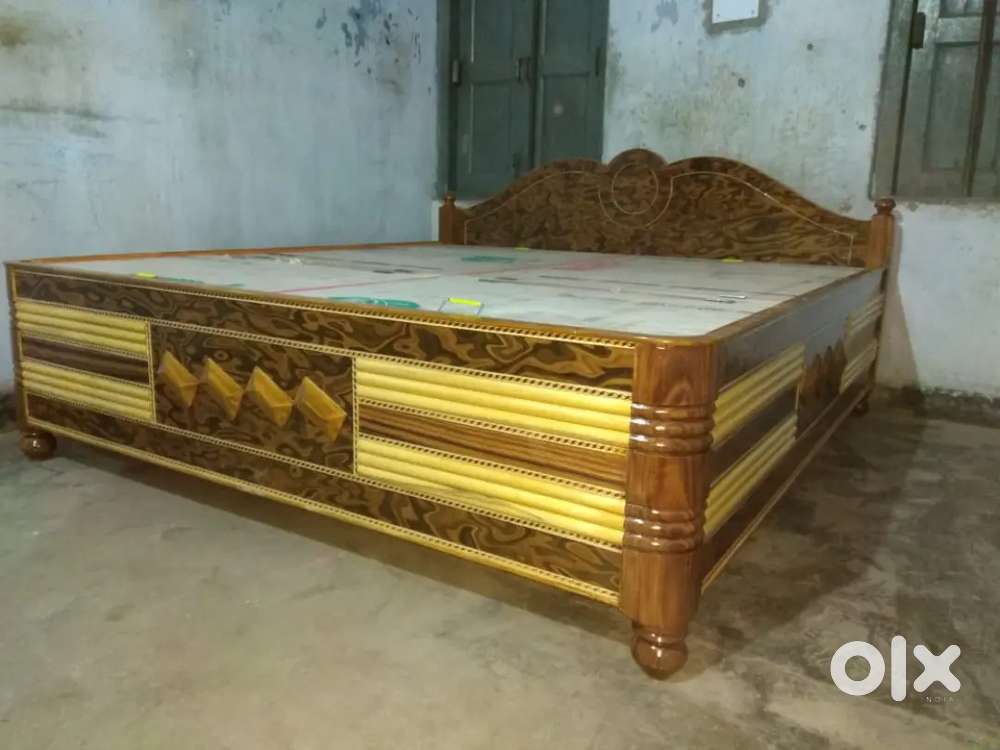 Maharaja size box bed having size 6/6.5.