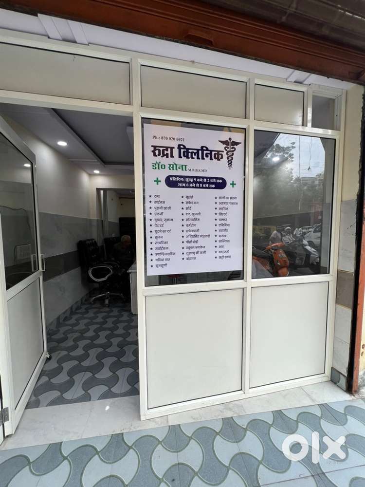 Aluminium gate 2 months old size 12X9
