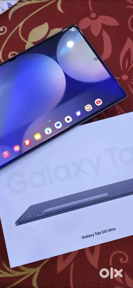 Samsung S10 ultra tab. Under warranty. 9 month old. Bill box available