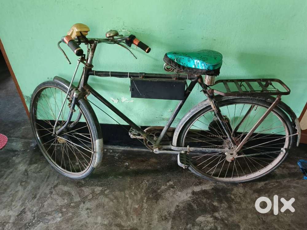 2 bicycle worth rs 7000