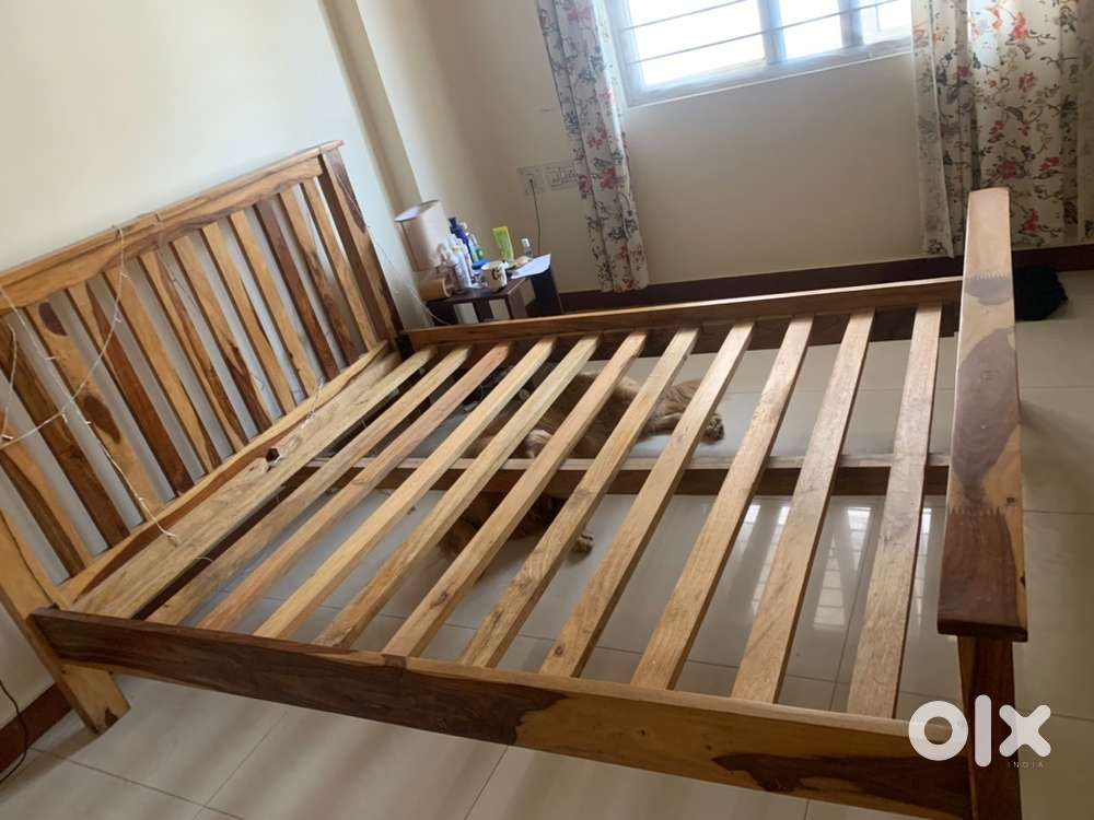 Wooden cot