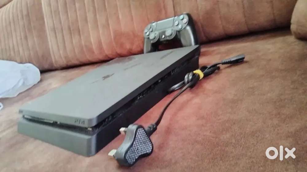 PS4 slim console 1TB with controller for sale