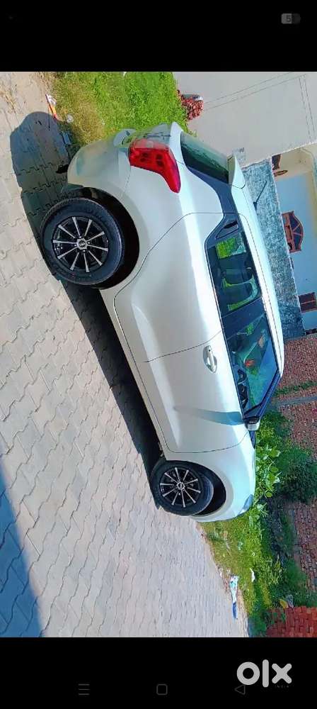 Maruti Suzuki Swift 2020 Petrol 78500 Km Driven