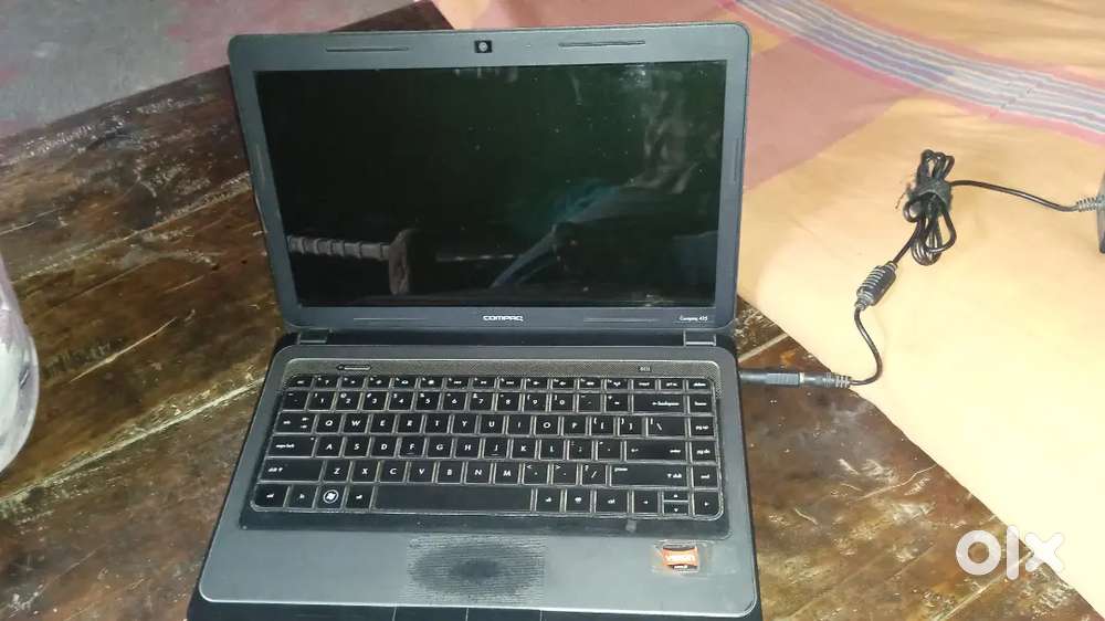 HP Compaq 435 Laptop – Broken Screen  Urgent Sale