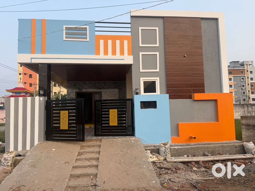 Individual house near gorantla , 30 feet road narth side 60 feet road