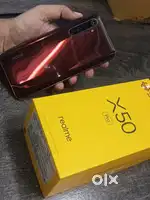 Realme X50 Pro 5G  8/128 
( Snapdragon 865 )
