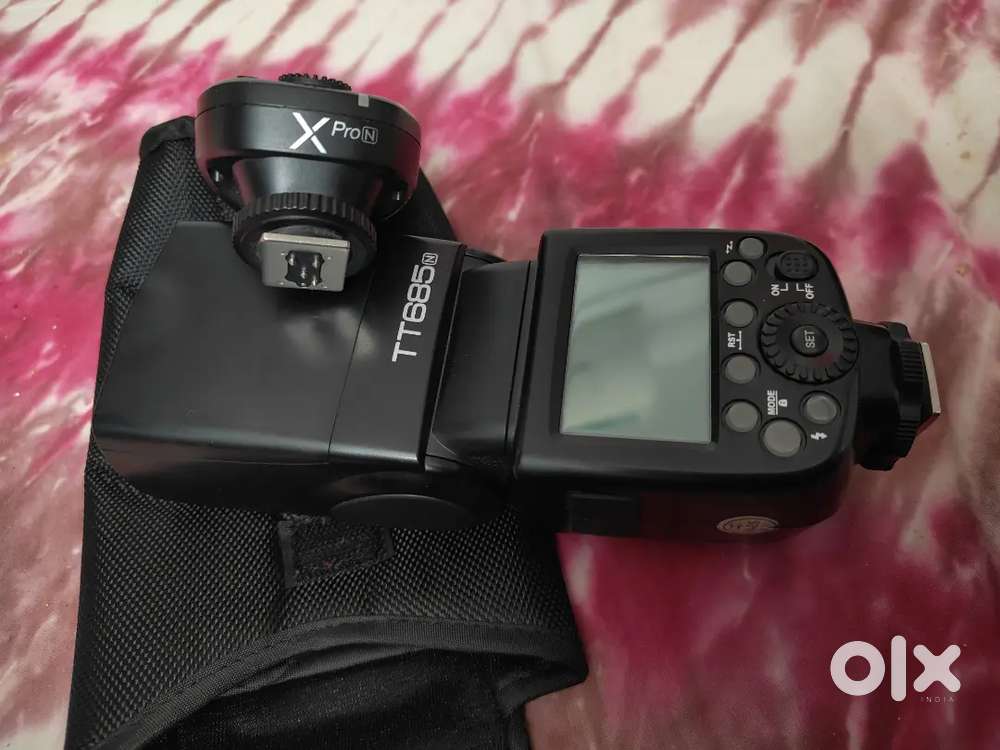 Godox xpro Trigger Nikon and flash TT685 brand