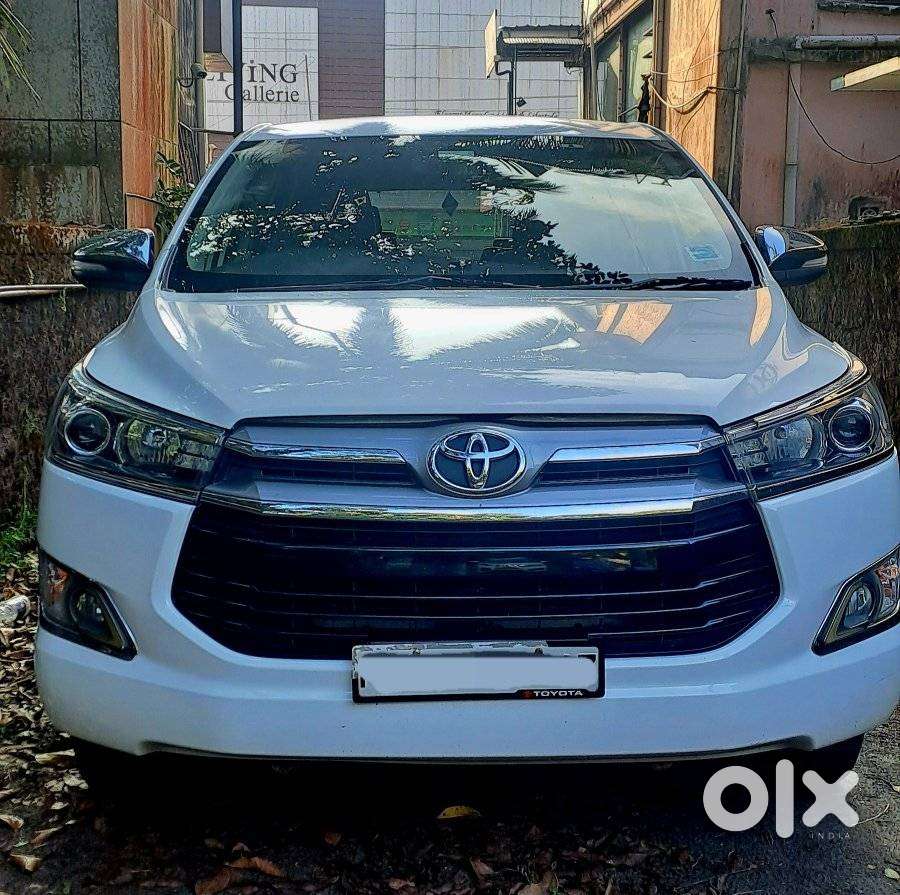 Toyota Innova Crysta 2.8Z Automatic, 2016, Diesel
