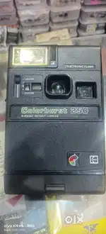 antique instent photo camera