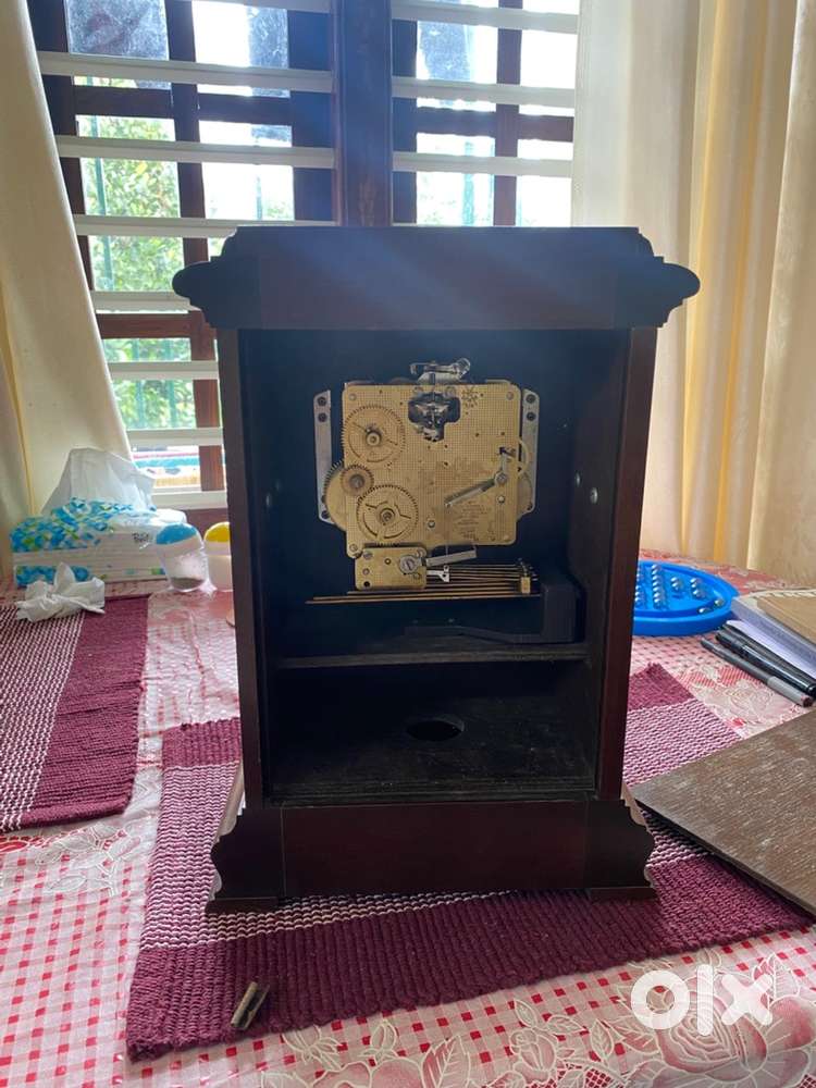 Seth Thomas mantle/table chiming clock