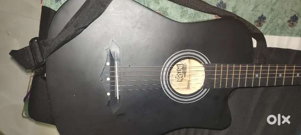 Guitars intern 53cm