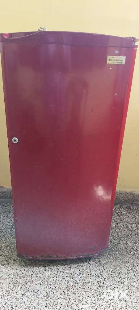 Fridge for sale urgent!!