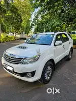 Toyota Fortuner 2014