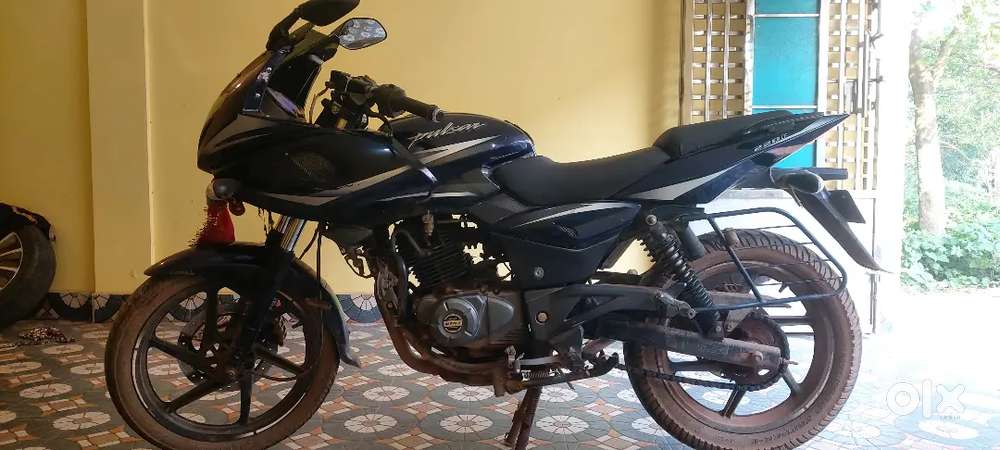 Bajaj,Pulsar220,7yrs,58000km running,