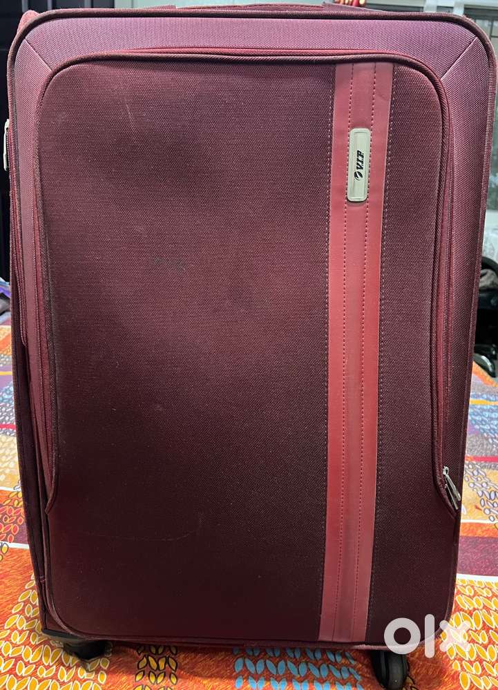 VIP soft side Large (107 Ltr) Checkin luggage