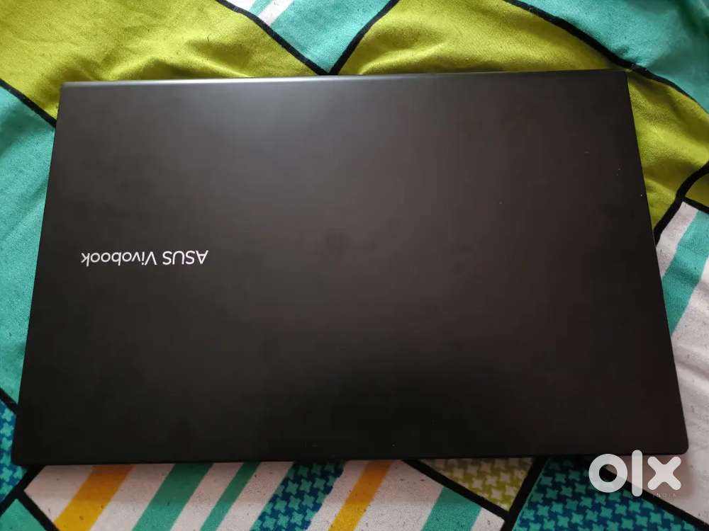Asus vivobook laptop