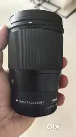 Sigma 16mm 1.4 lens for Canon is unused condition