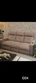 Sofa 3 seating new good condition