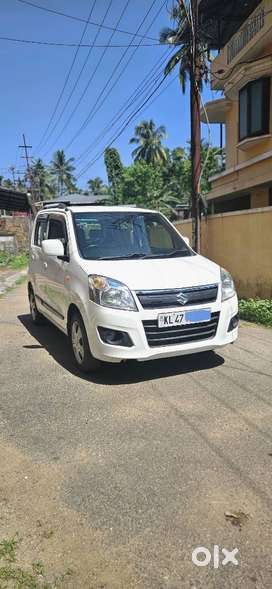 Maruti Suzuki Wagon R AMT VXI Option, 2018, Petrol
