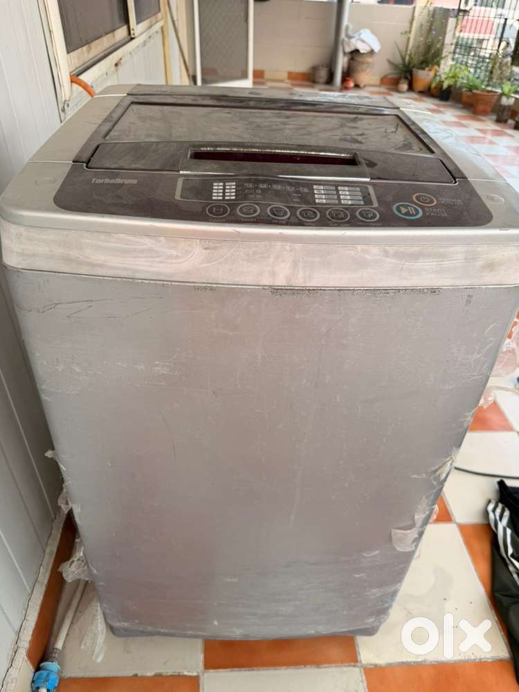 Lg washing machine 2year old only