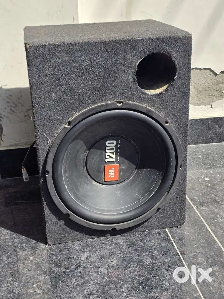 JBL SUBWOOFER FOR CAR