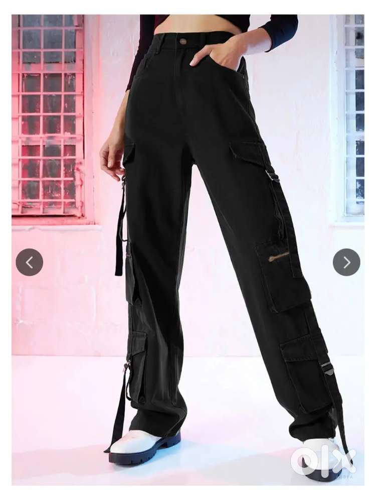 Women's Stylish Black Cargo Pants