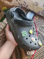 Crocs hiker
