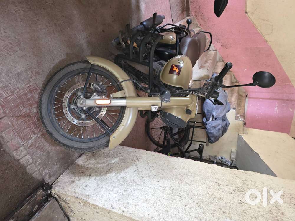 Classic 350 latest feature, well condition