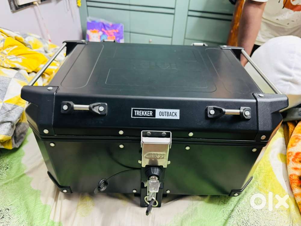 Brand new Givi 58 liters topbox