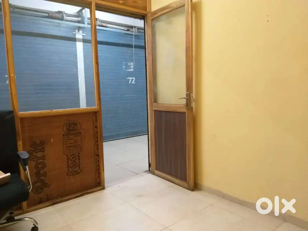 Office for rent Alpha bazar