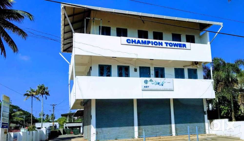 180 Sq ft semi furnished office shutter room for rent in Irinjalakuda