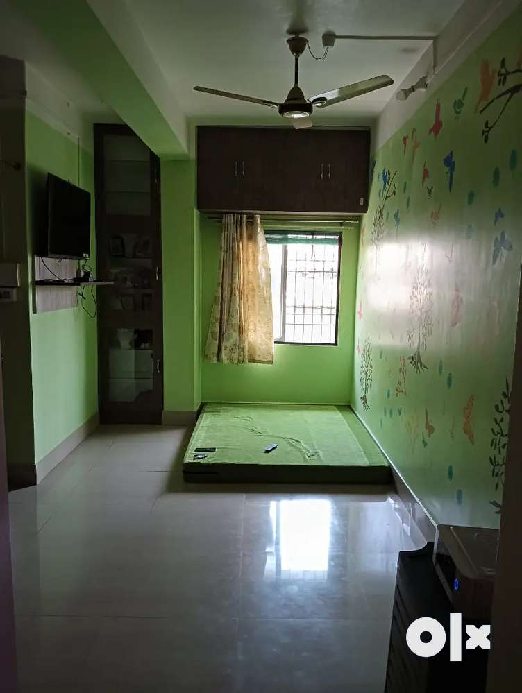 Ambicapatty norsing road 3bhk with car parking