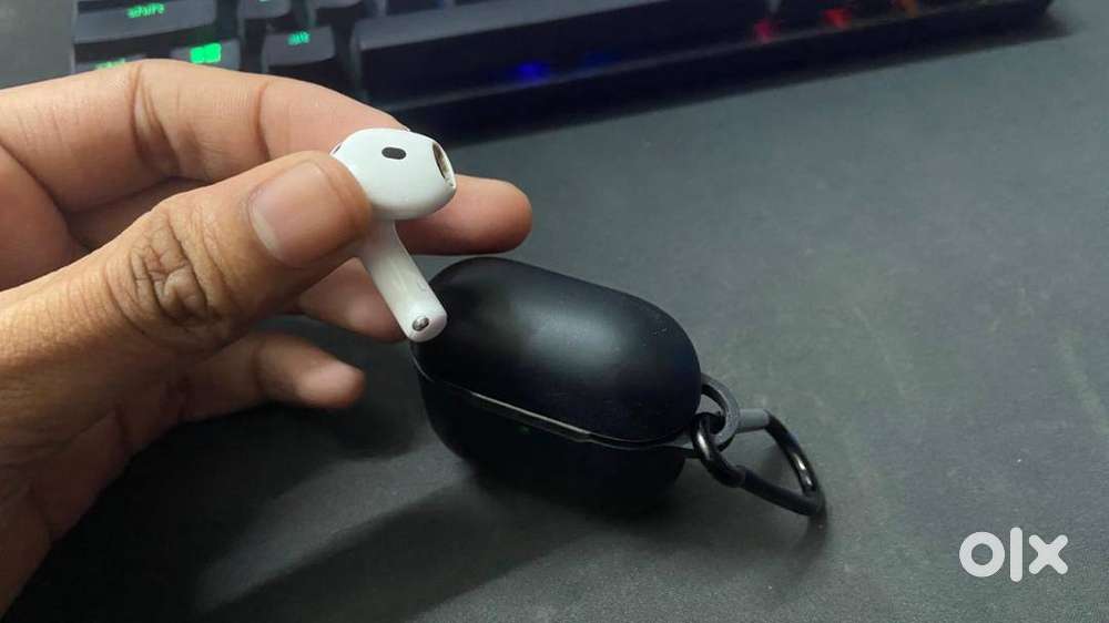 Airpods Gen 4 With Noice Cancellation