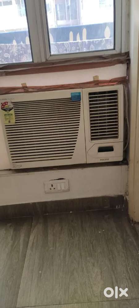 Selling - Window AC