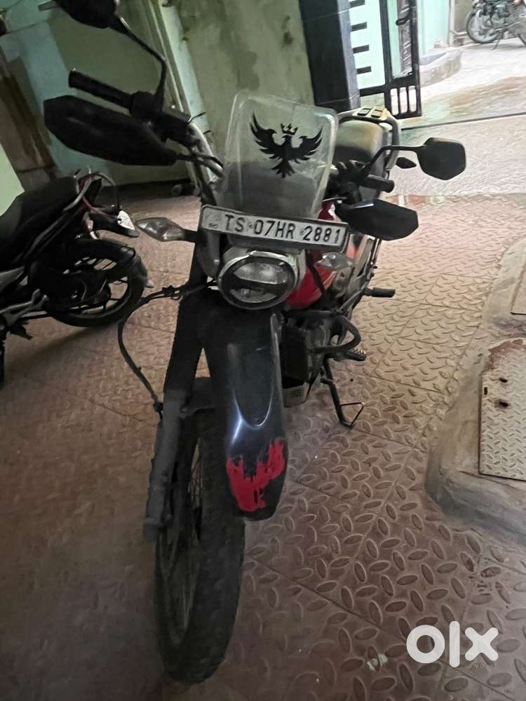 Well maintained vehicle withour scratches