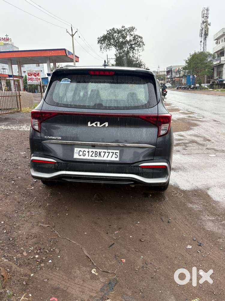 Kia Carens 2023 Petrol 3600 Km Driven