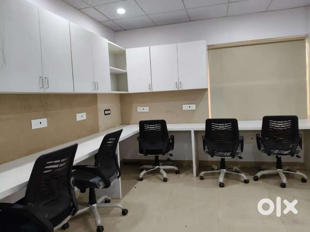 Office for rent in prime location mansrover