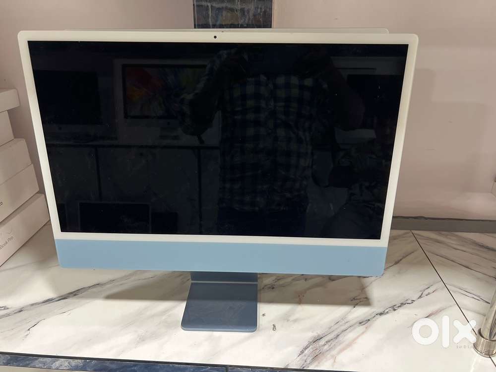 Apple iMac 24-inch M1 ,2021) Chip Apple M1 Memory 16 GB 512 SSD Brand