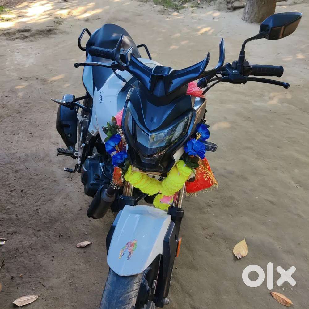 Hero Xtreme 160R with ABS