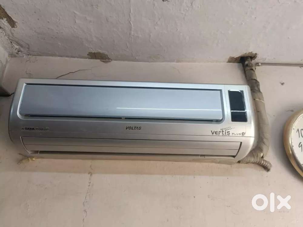 Voltas AC good condition