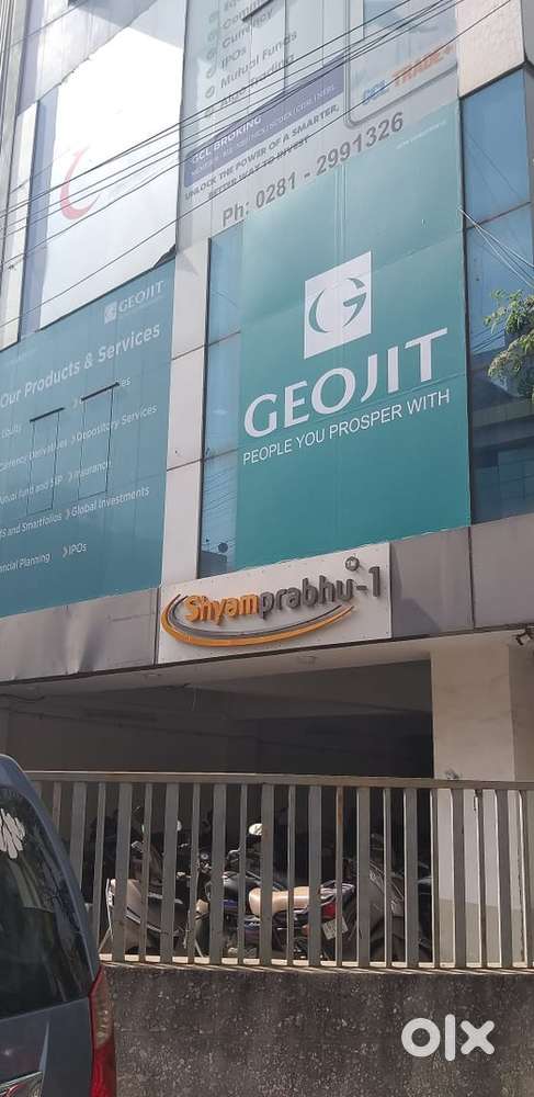 Prime location Office Sell in Nr main area