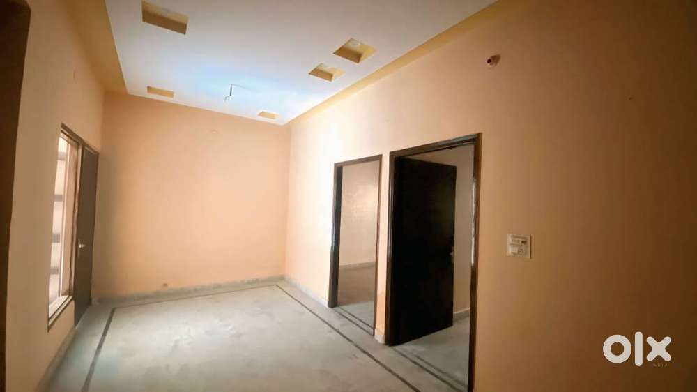 home for sale 100 gaj 3 bhk